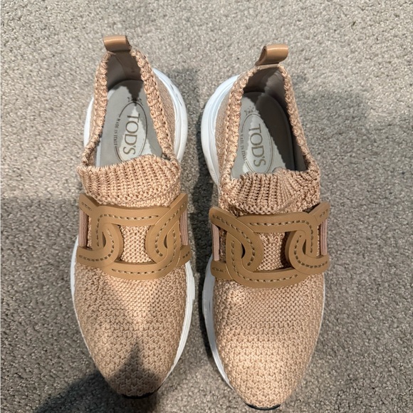Tod's Beige Knit Slip-On Sneakers - Picture 2 of 6